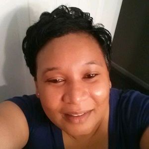 Meet your Posher, Lakeisa