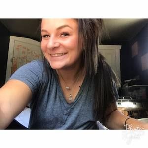 Meet your Posher, Alyssa