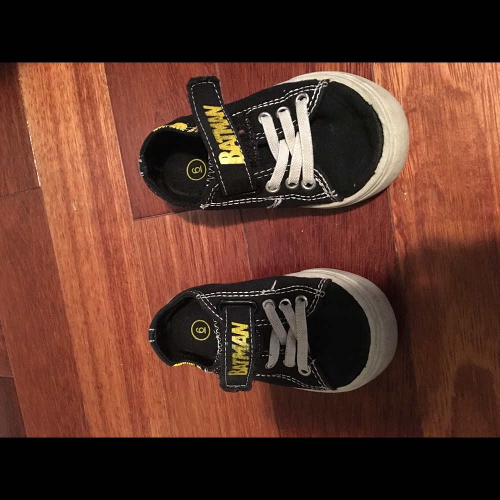 Batman toddler shoes