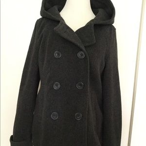 The perfect coat for those wintery days & nights!