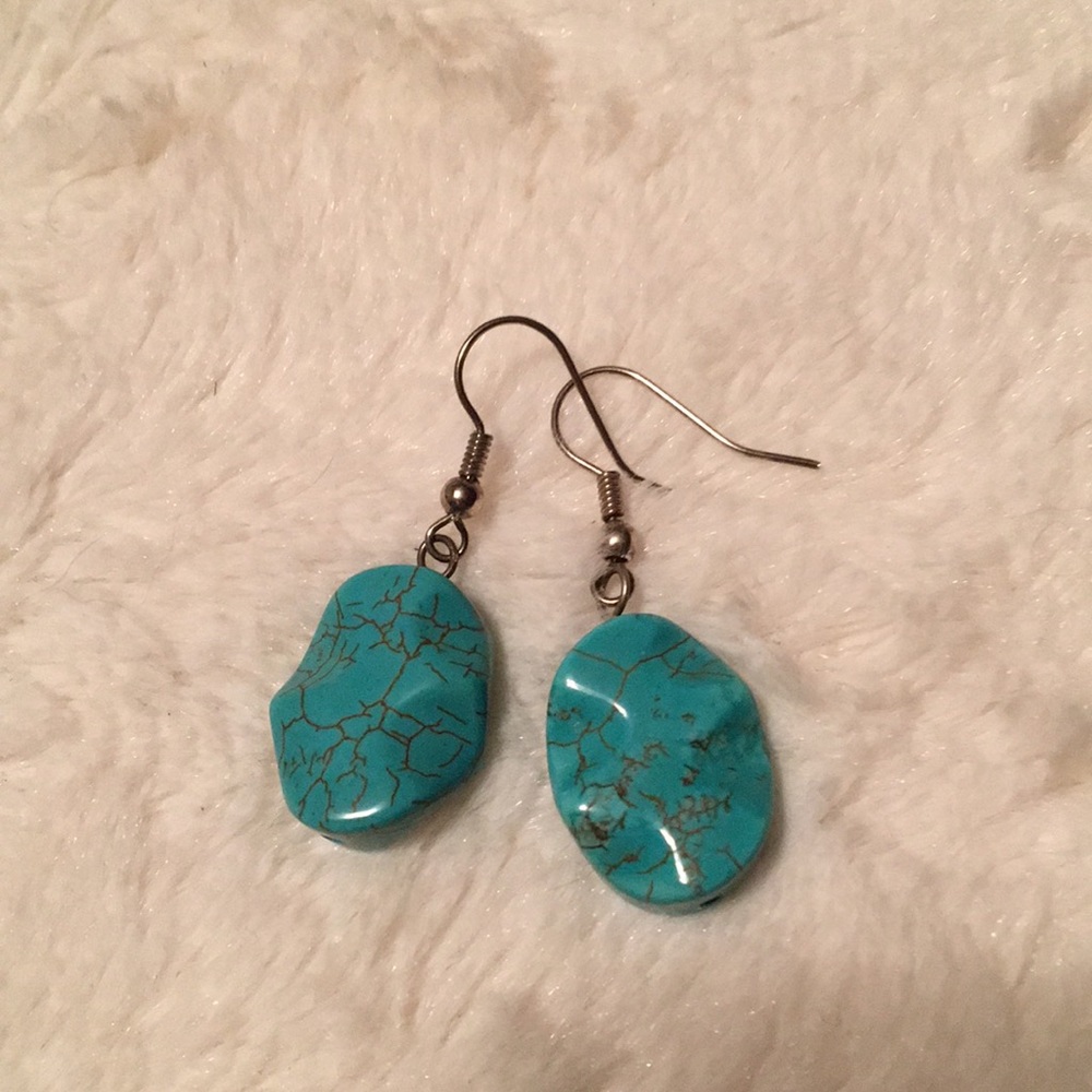 Turquoise color earrings