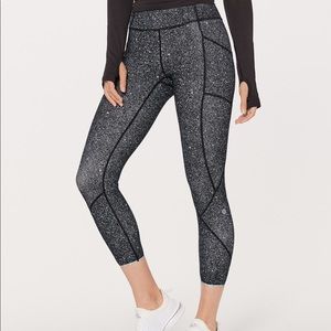 Lululemon Tight Stuff Leggings Size 8