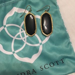 Kendra Scott black earrings