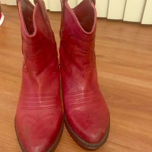 Franco Sarto booties