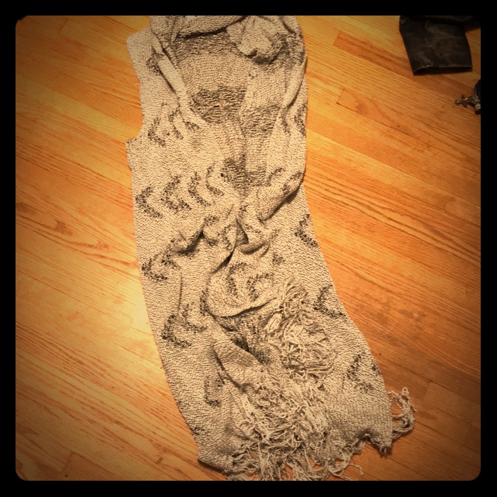 BB Dakota Shawl Vest