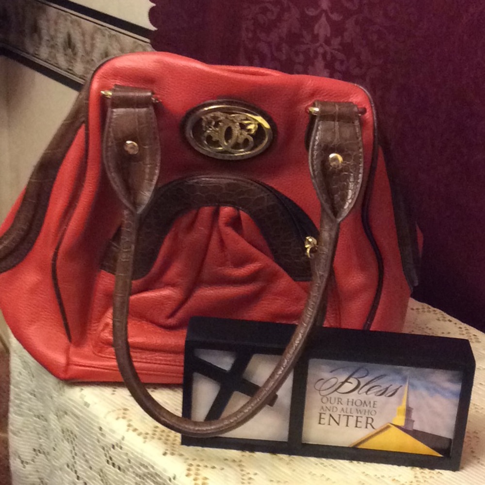Sharif handbag