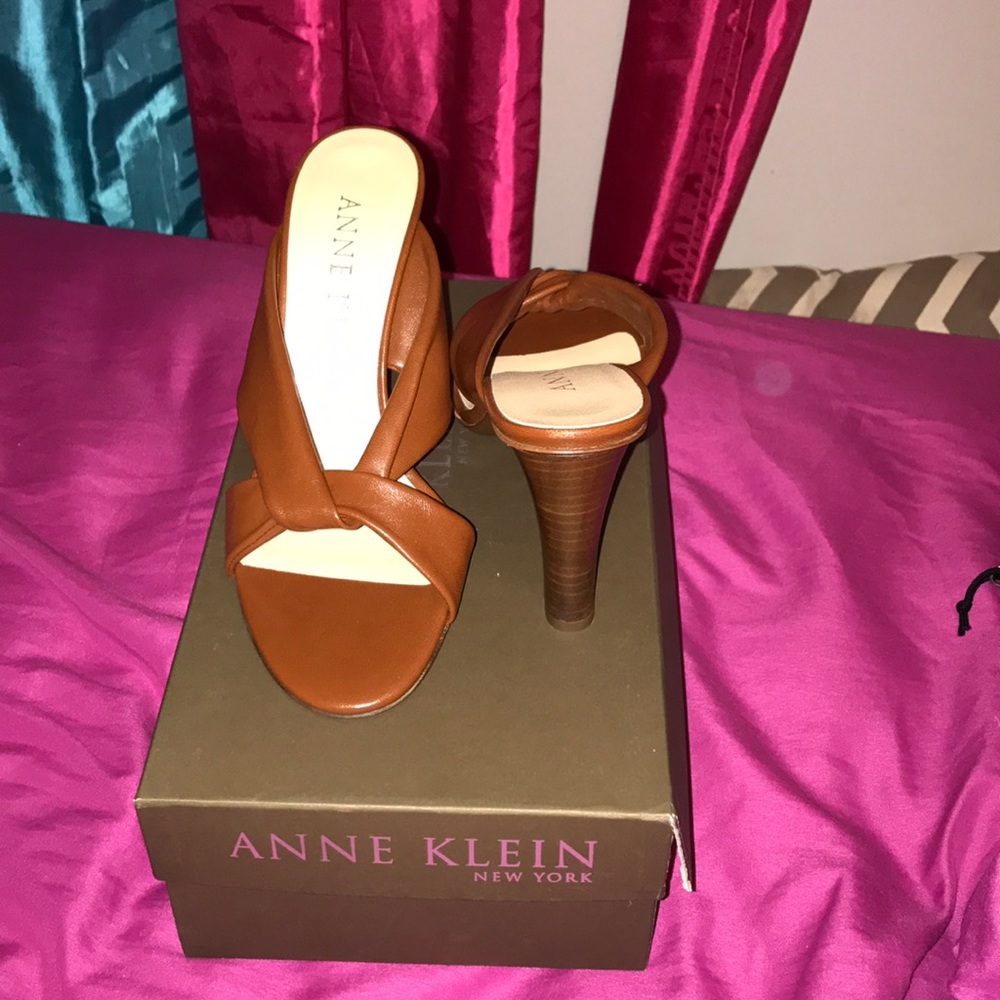 Anne Klein High Heels