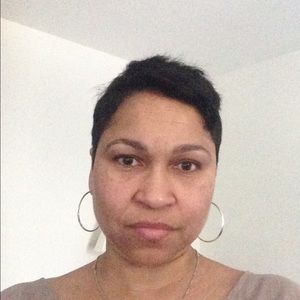 Meet your Posher, Pauline