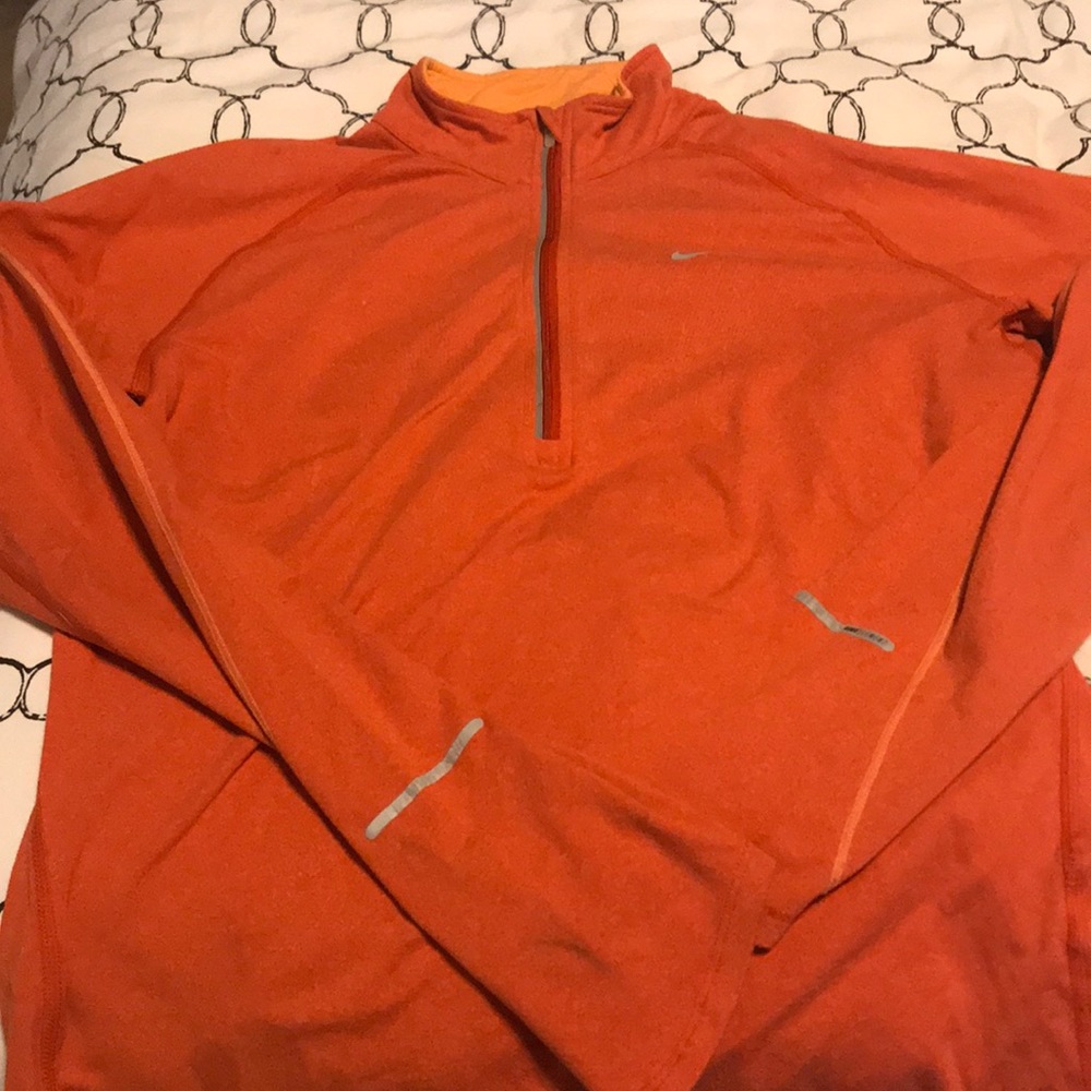 Nike half zip long sleeve shirt
