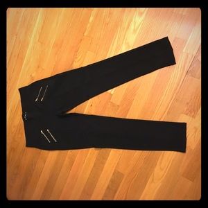 High waisted textured leggings with zip details