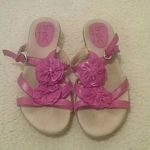 Boc leather slip on sandals