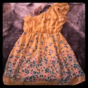 🌼 XL Juniors Yellow One Shoulder Sun Dress 🌼