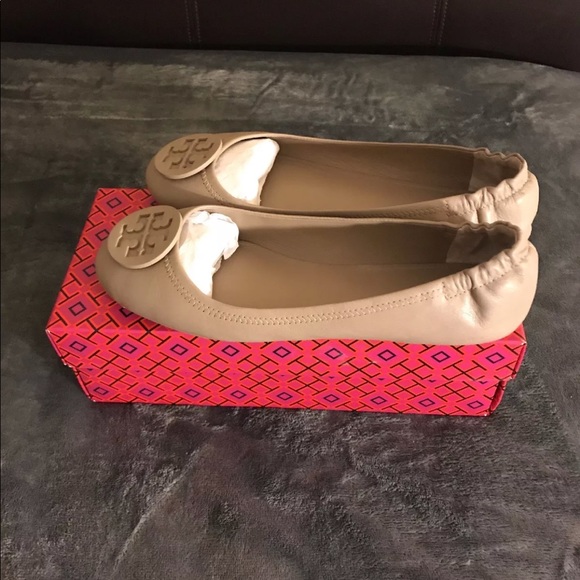 TORY BURCH TRAVEL MINNIES - Picture 2 of 6