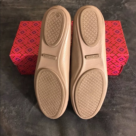 TORY BURCH TRAVEL MINNIES - Picture 3 of 6