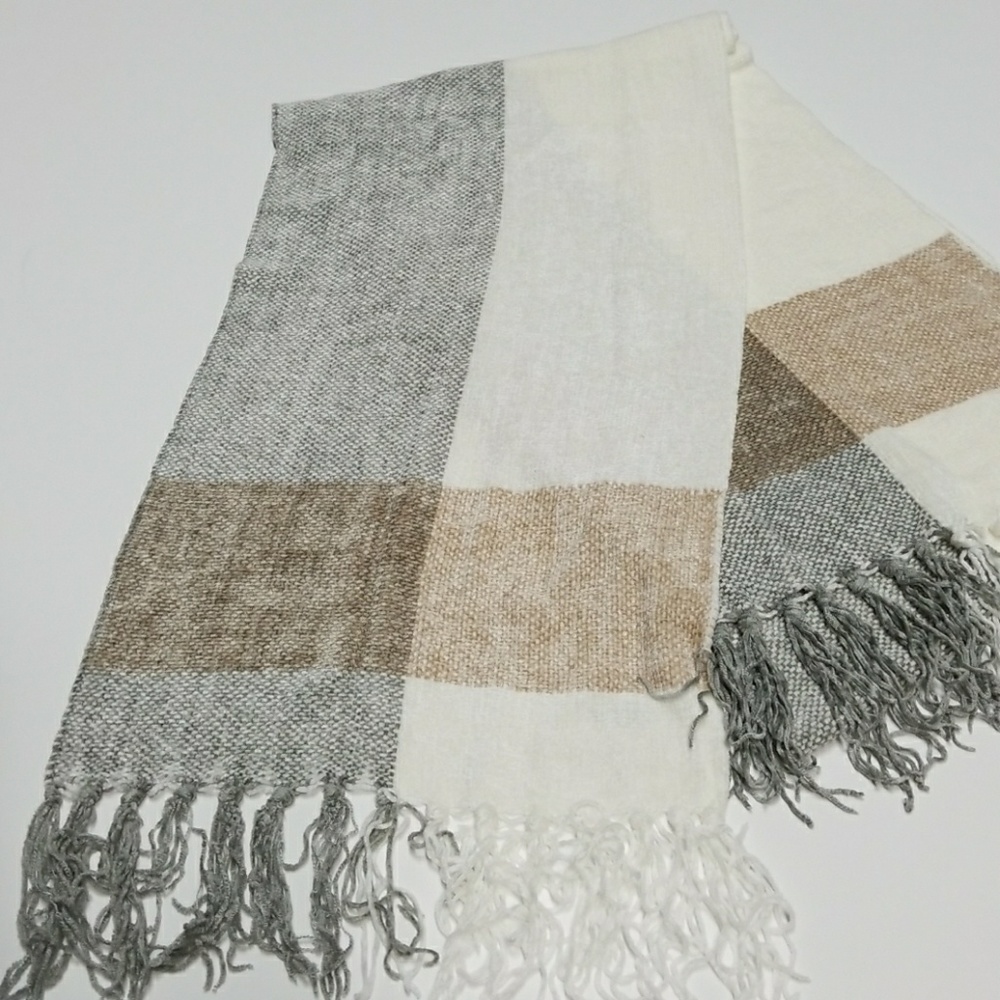 Neck Scarf  One Size Beige Gray Winter White New
