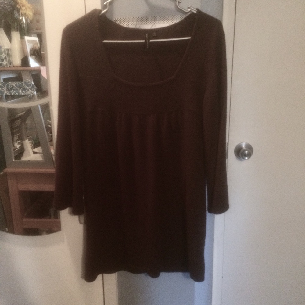 Super soft square neck sweater 💝