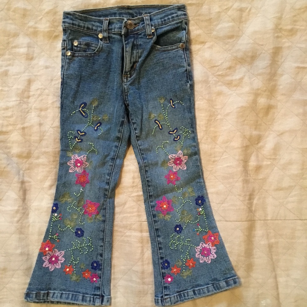Girl's jeans by Lipstik