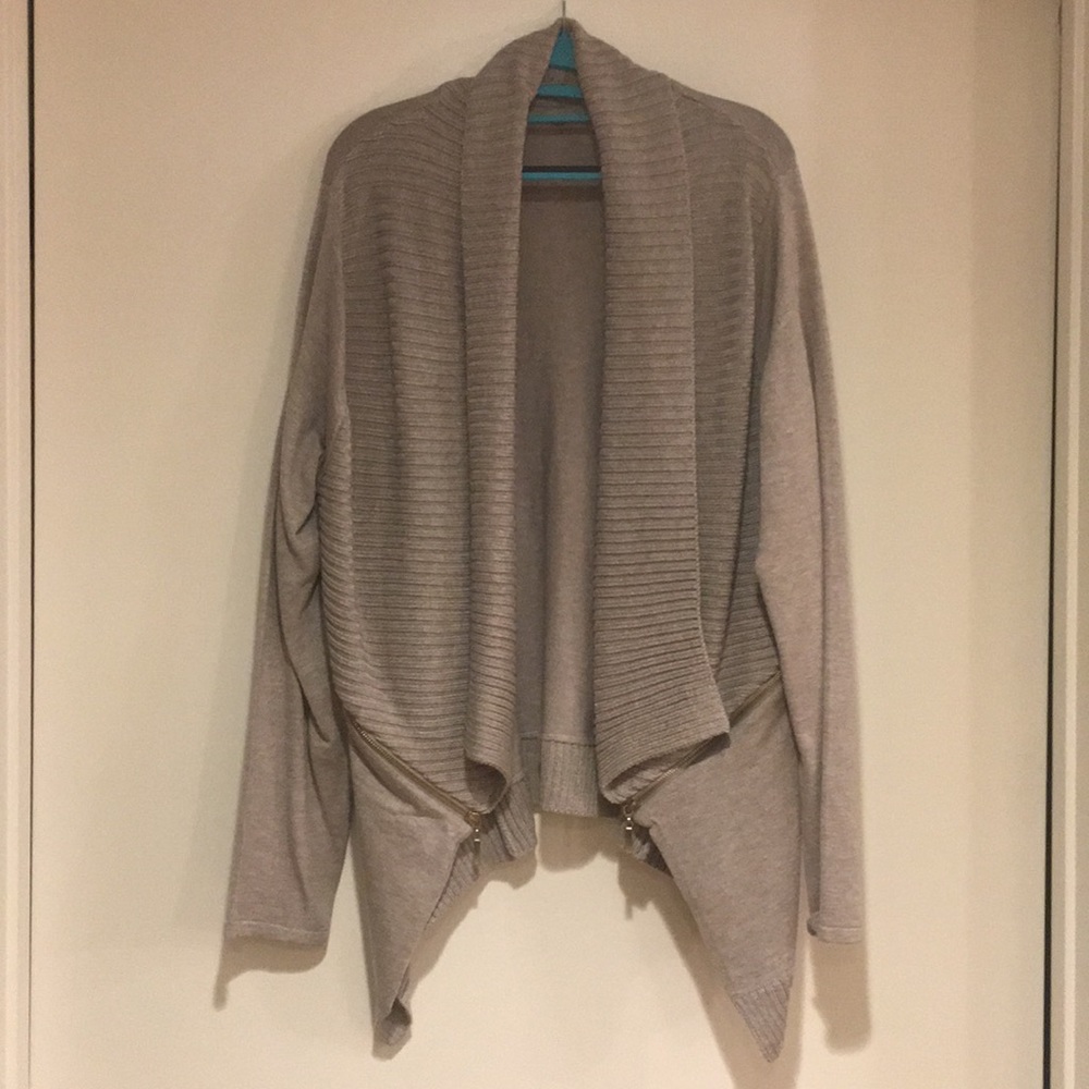 EUC light greyish beige shawl collar cardigan  XL