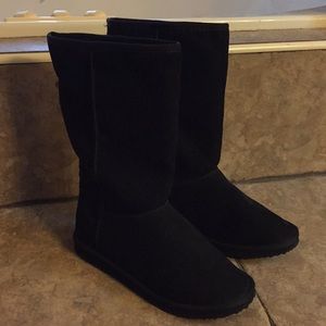 Black Boots