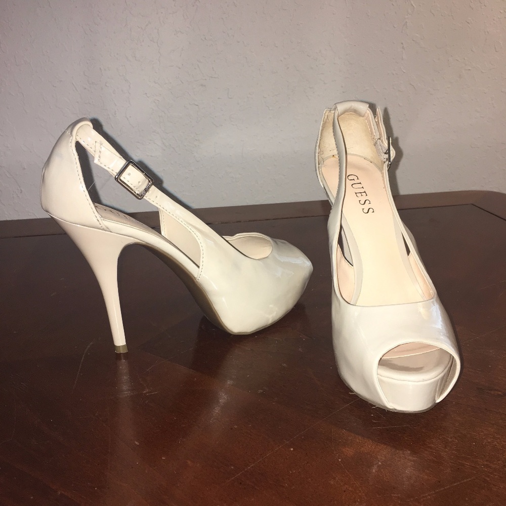 Cream peep toe Guess heels