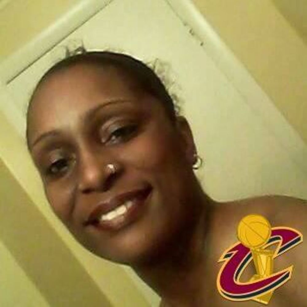 Meet your Posher, Samara