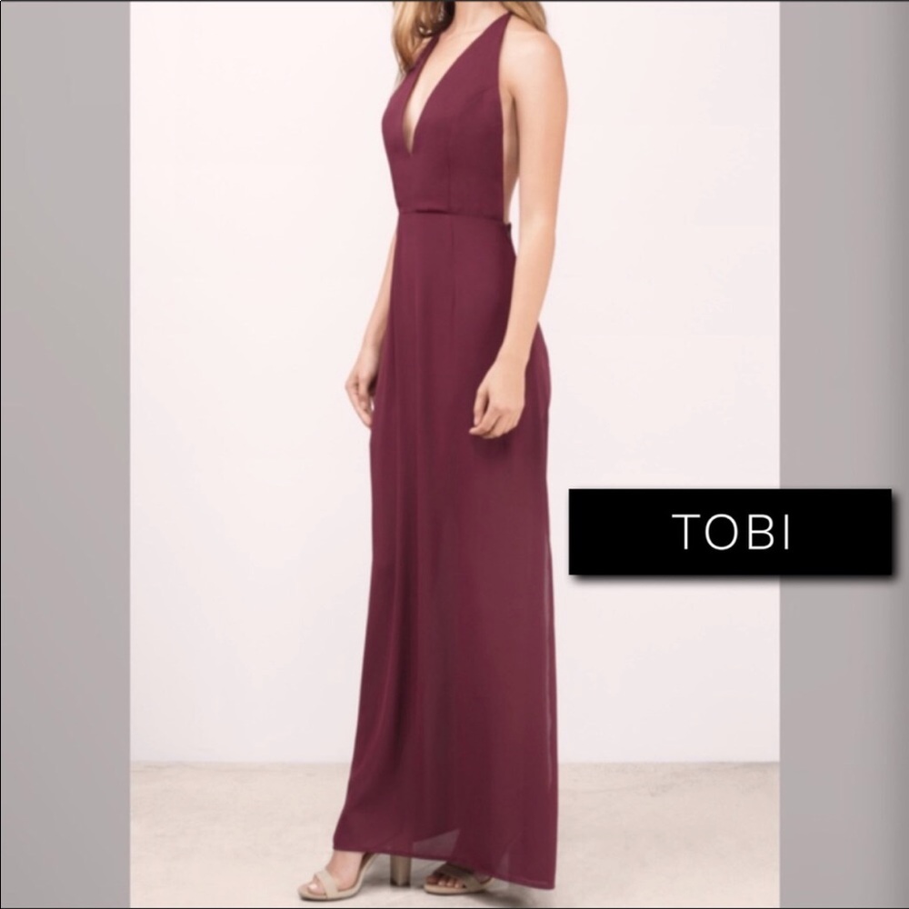 NWT backless maxi dress