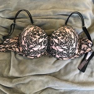 Victoria’s Secret Very Sexy Push-Up Bra