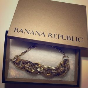 Fashion necklace from banana republic