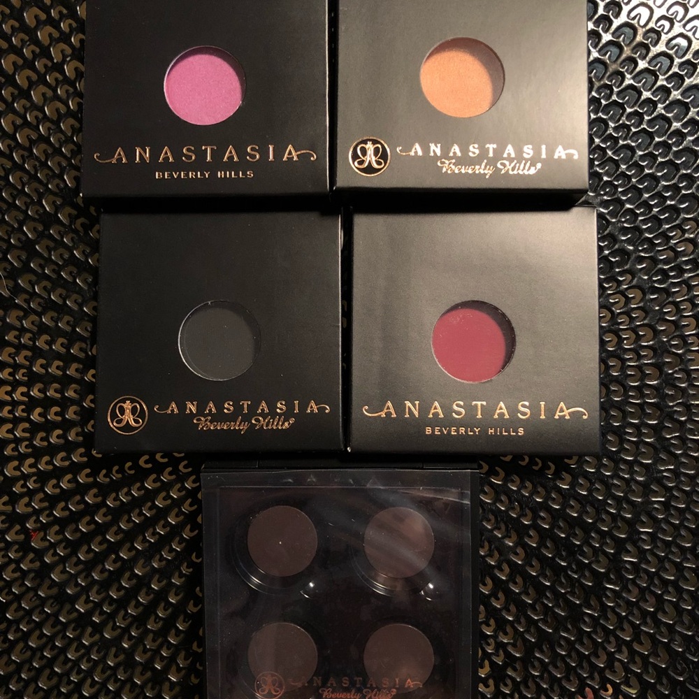 Anastasia Beverly Hills 4 shadows + palette NEW