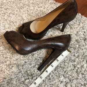 Preview International Snake Print Pumps