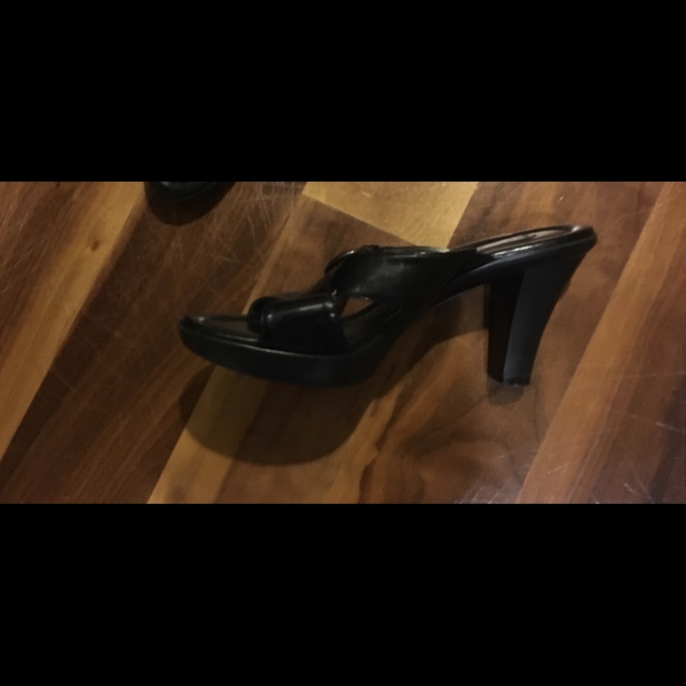 Black patent heel sandals