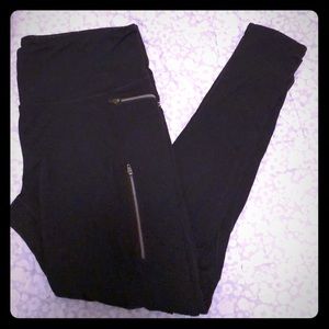 Black Athleta Leggings