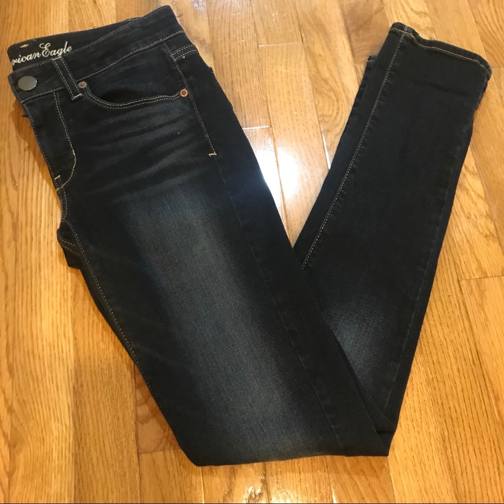 American Eagle Skinny Jeans size 6