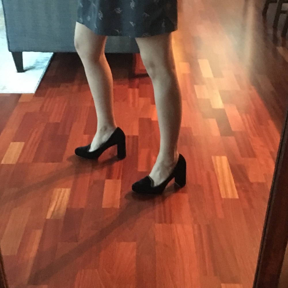 Cole haan velvet block heel pumps