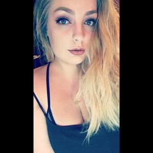 Meet your Posher, Serena