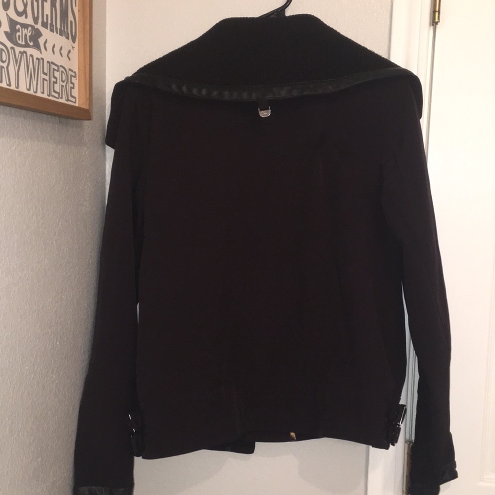 Jacket - Picture 6 of 8
