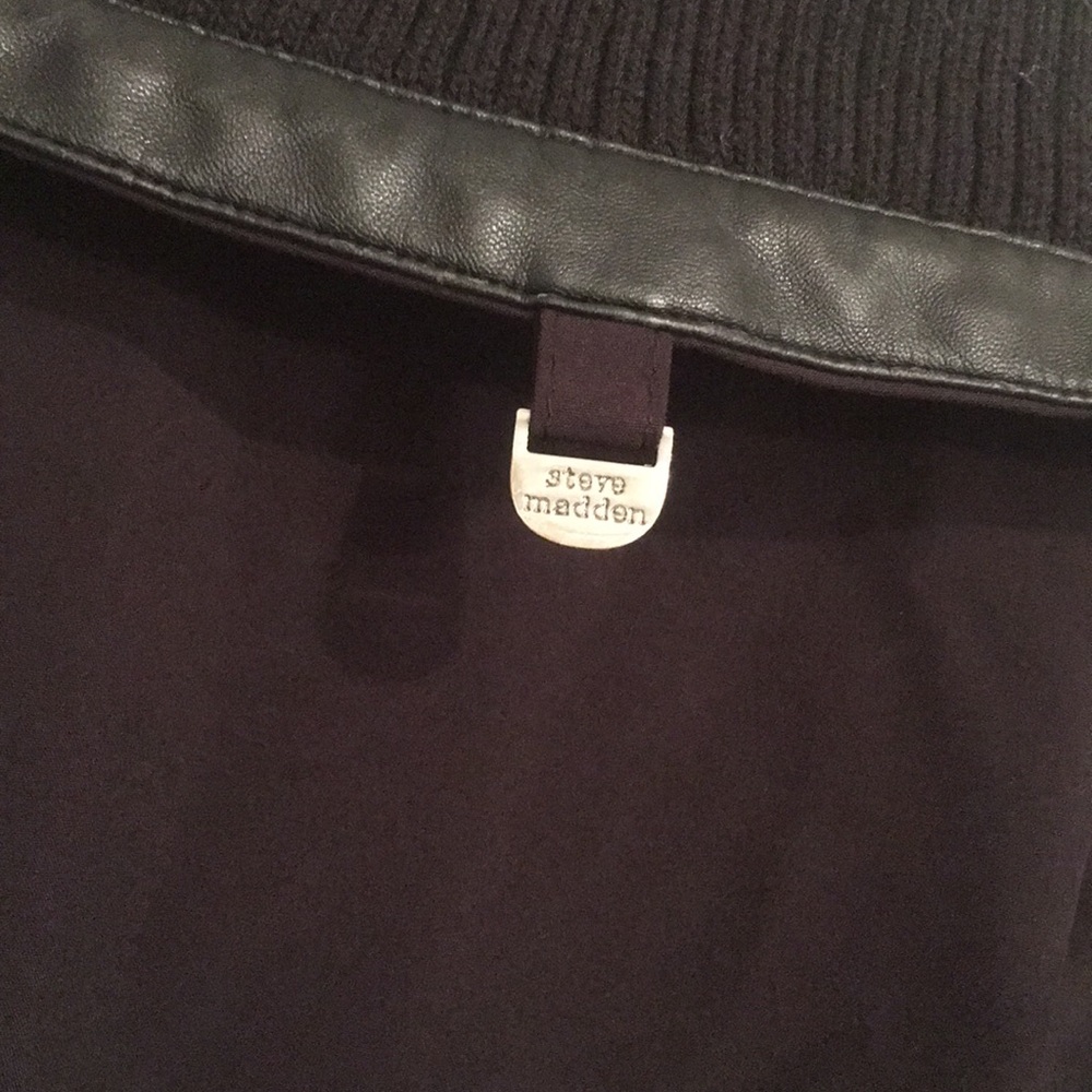 Jacket - Picture 7 of 8