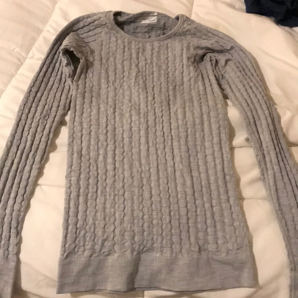 Athleta size XS textured long sleeve