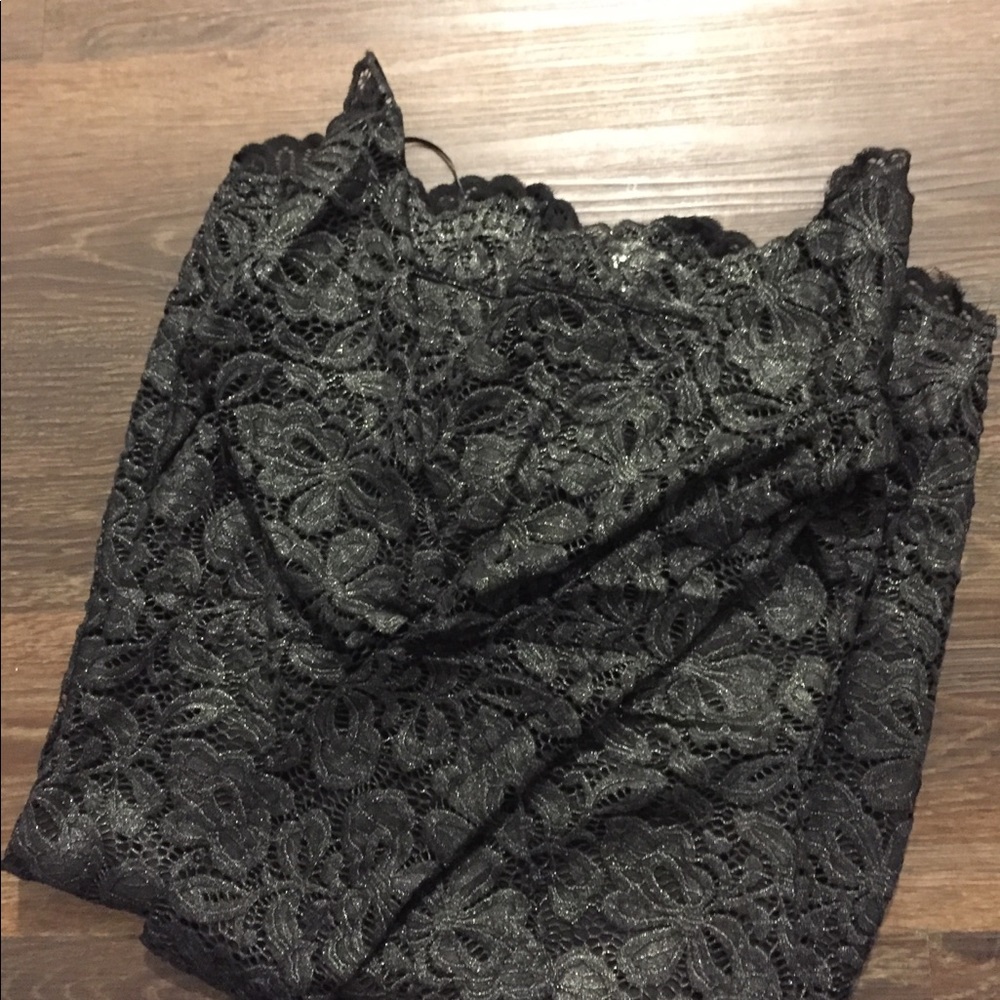 ๐๐H&M Lace Off-the-shoulder Dress - Picture 5 of 7