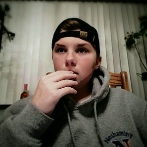 Meet your Posher, Dylan