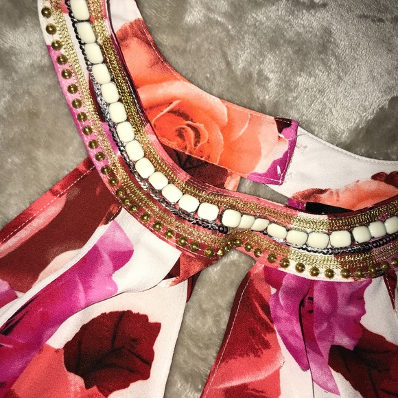 Small BEBE Beaded Floral Blouse Brand New! - Picture 2 of 6