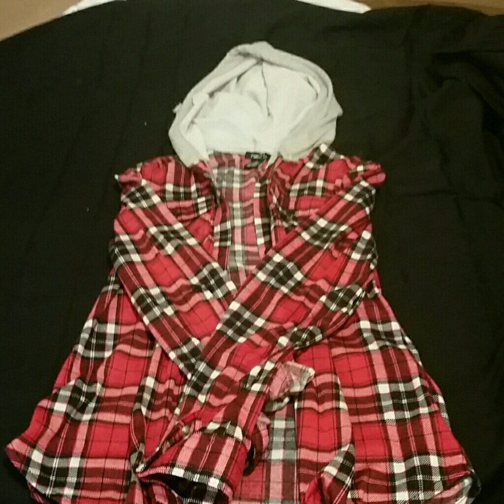 Rue 21 hooded flannel