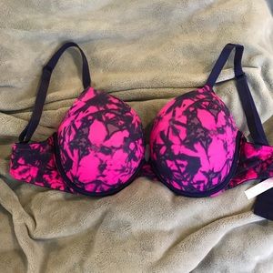 VS Pink Push-up Bra