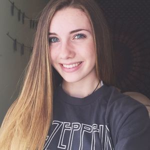 Meet your Posher, Molly