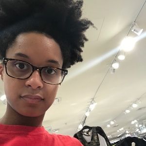 Meet your Posher, Nisha