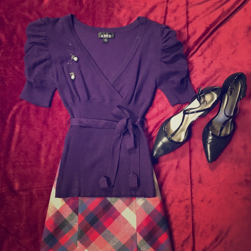**A. BYER** Ruched Short-Sleeve Faux Wrap Sweater