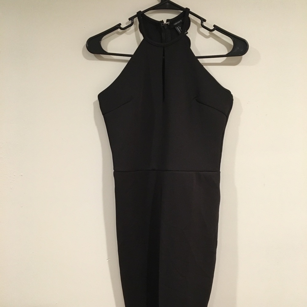 Forever 21 contemporary Black dress