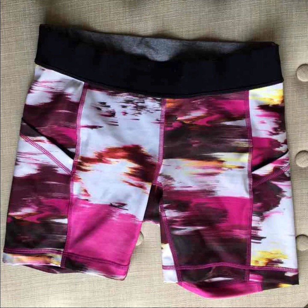 Lululemon what the sport short running