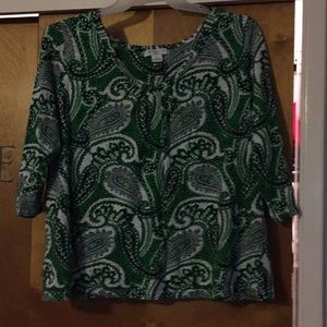 Green paisley top