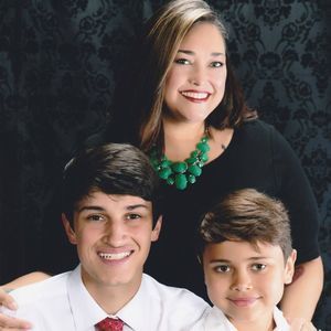 Meet your Posher, Leah